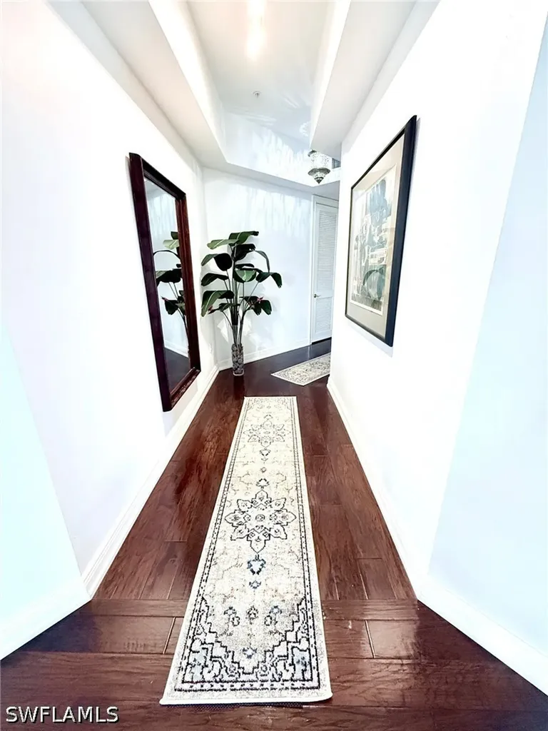 705 10th Street S Naples FL 34102