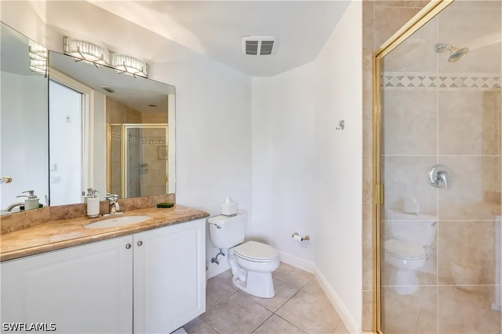 705 10th Street S Naples FL 34102