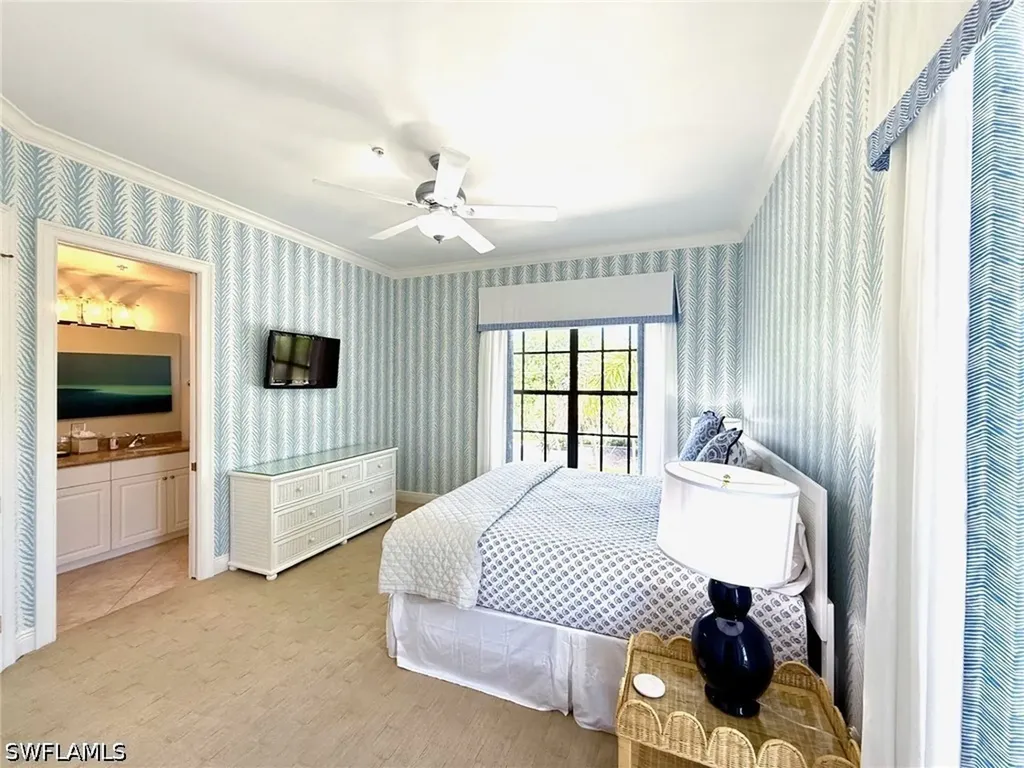 705 10th Street S Naples FL 34102