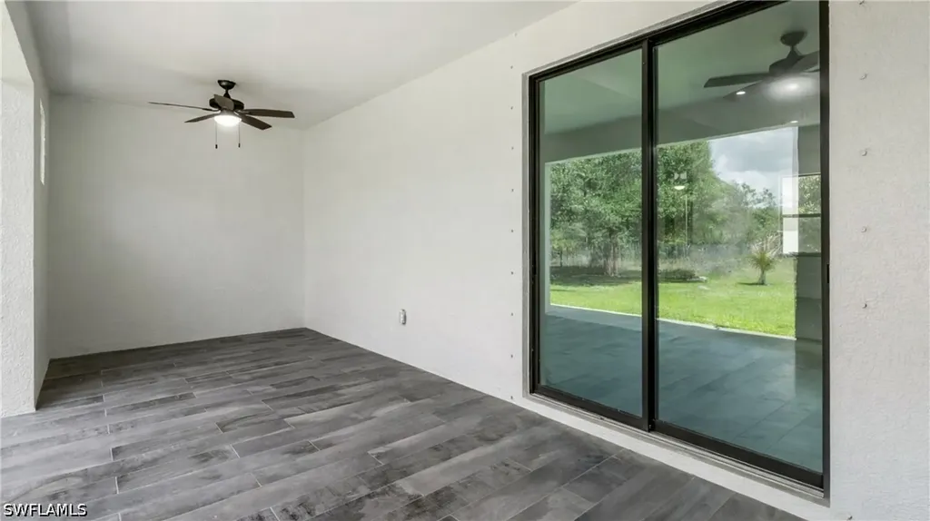 6275 Everglades Boulevard N Naples FL 34120