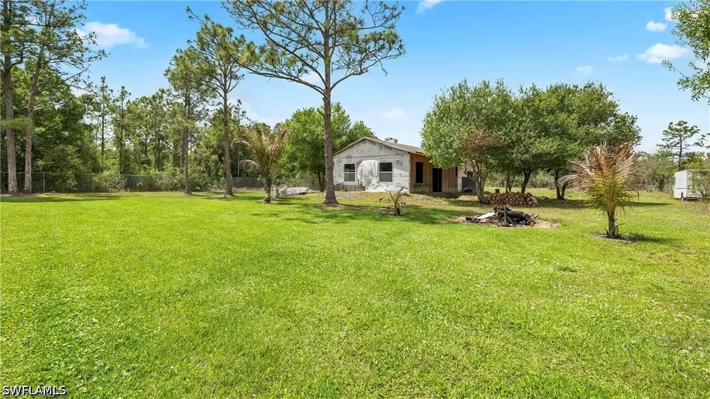 6275 Everglades Boulevard N Naples FL 34120