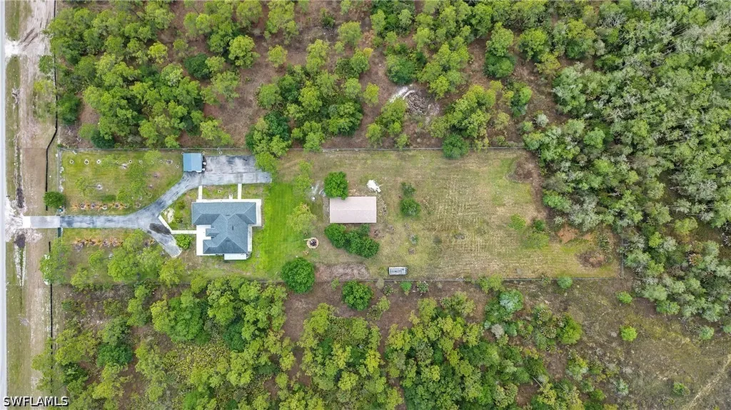6275 Everglades Boulevard N Naples FL 34120