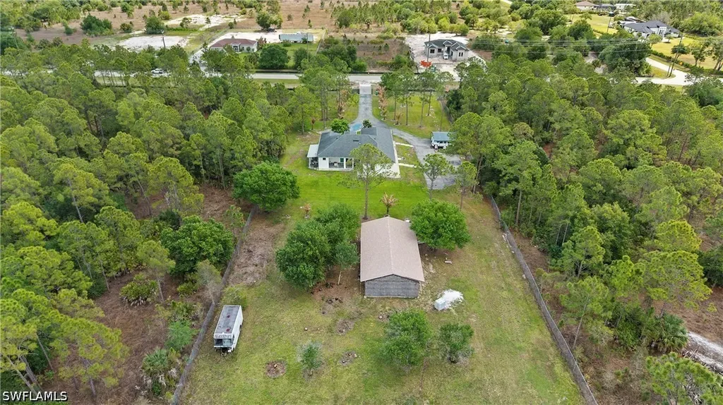 6275 Everglades Boulevard N Naples FL 34120