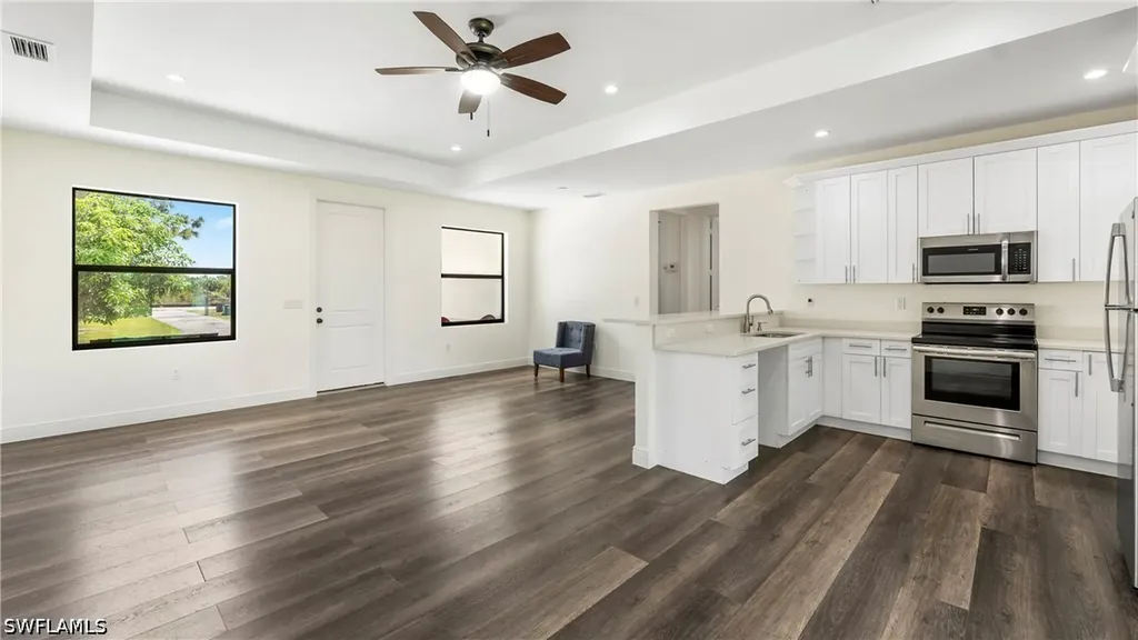 6275 Everglades Boulevard N Naples FL 34120