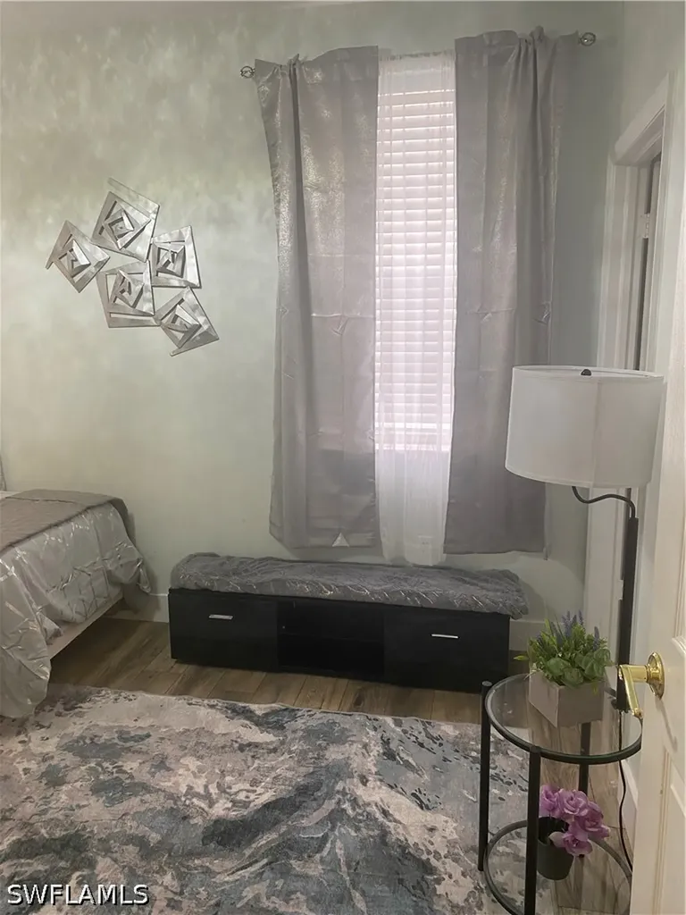 3304 Lisa Lane Naples FL 34109