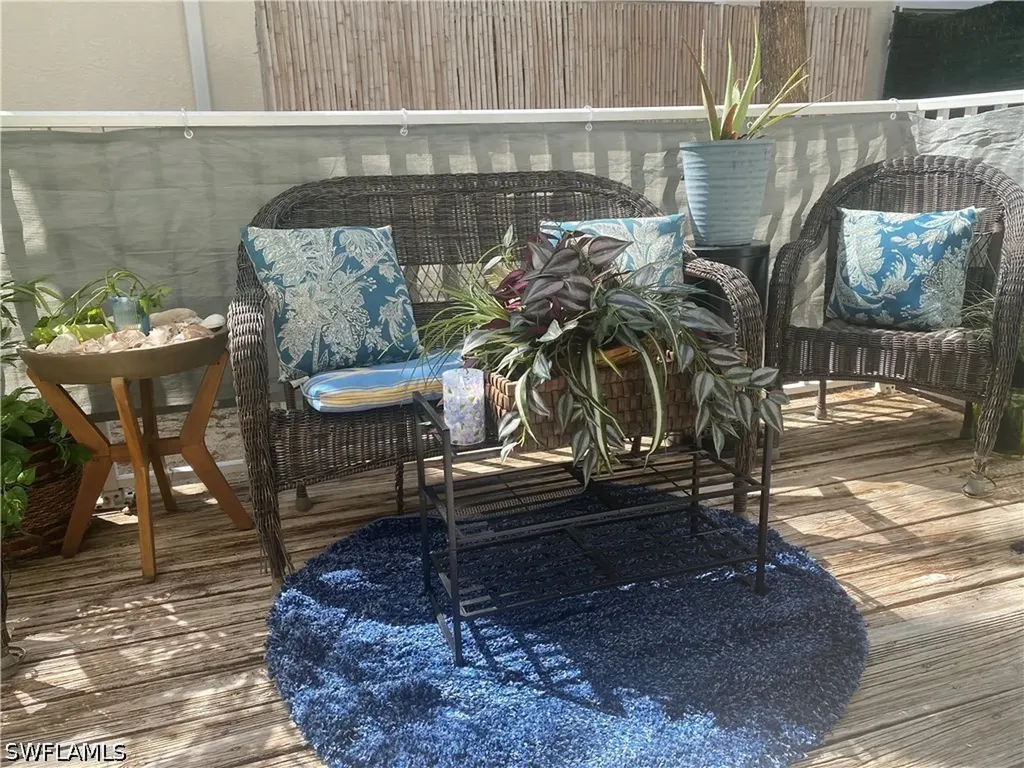 3304 Lisa Lane Naples FL 34109