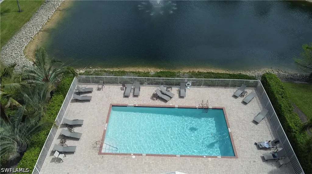 3304 Lisa Lane Naples FL 34109
