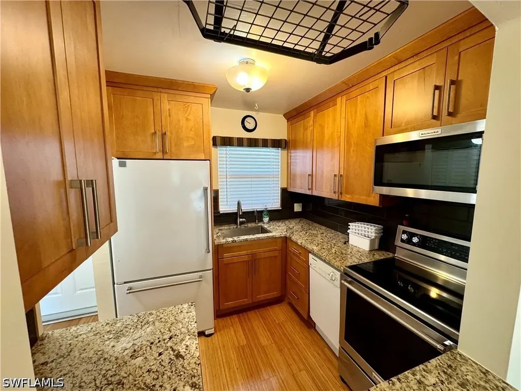 225 Turtle Lake Court Naples FL 34105