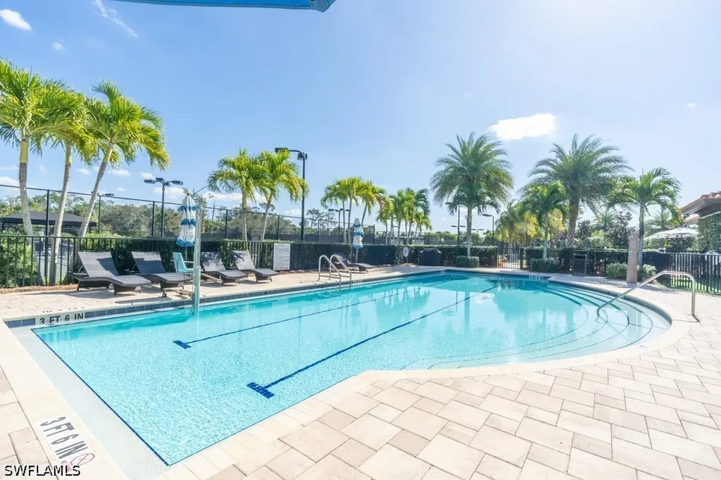 16382 Viansa Way Naples FL 34110