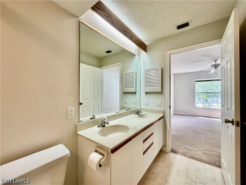 137 Wading Bird Circle Naples FL 34110