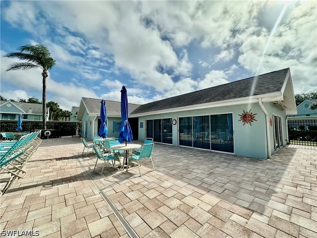 137 Wading Bird Circle Naples FL 34110