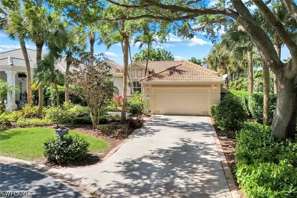 4959 Bollard Court Naples FL 34112
