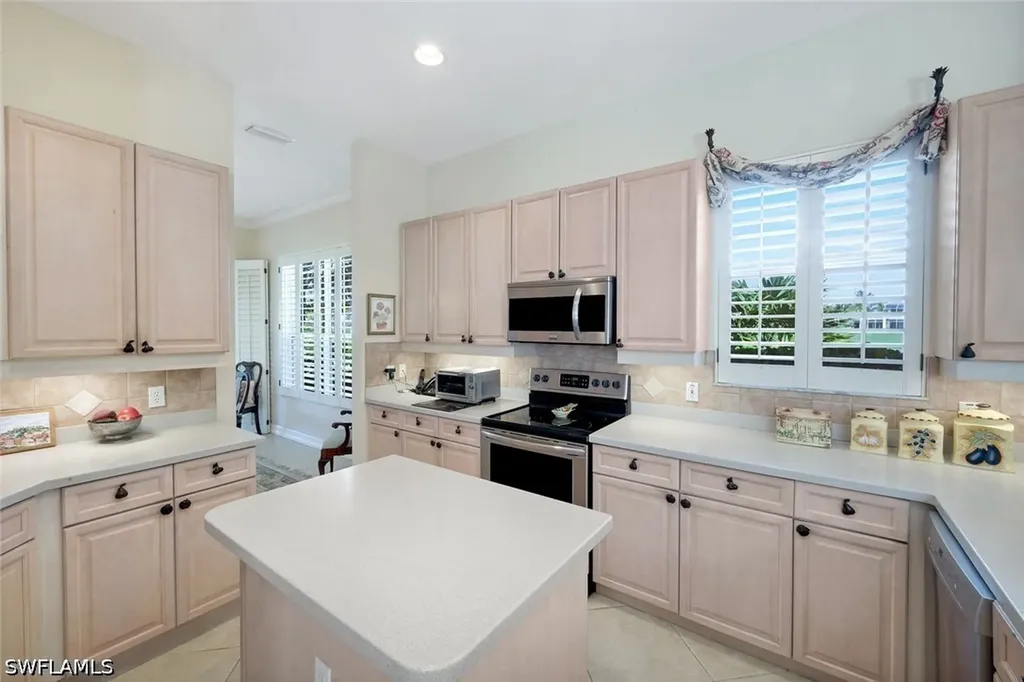4959 Bollard Court Naples FL 34112