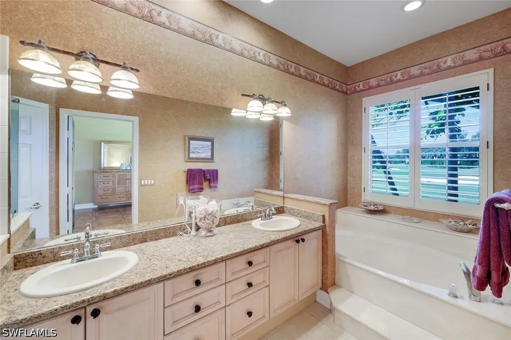 4959 Bollard Court Naples FL 34112