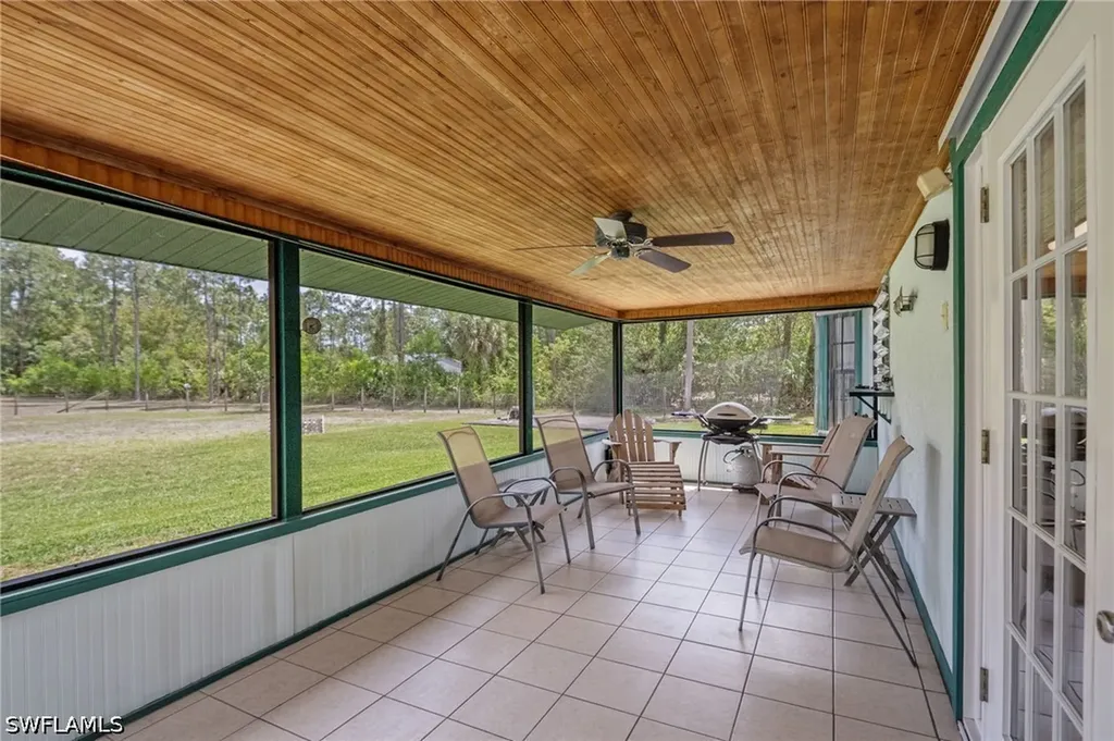 2210 19th Street SW Naples FL 34117