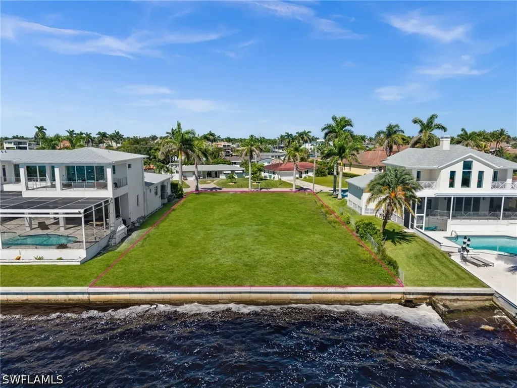 1020 Dolphin Drive Cape Coral FL 33904