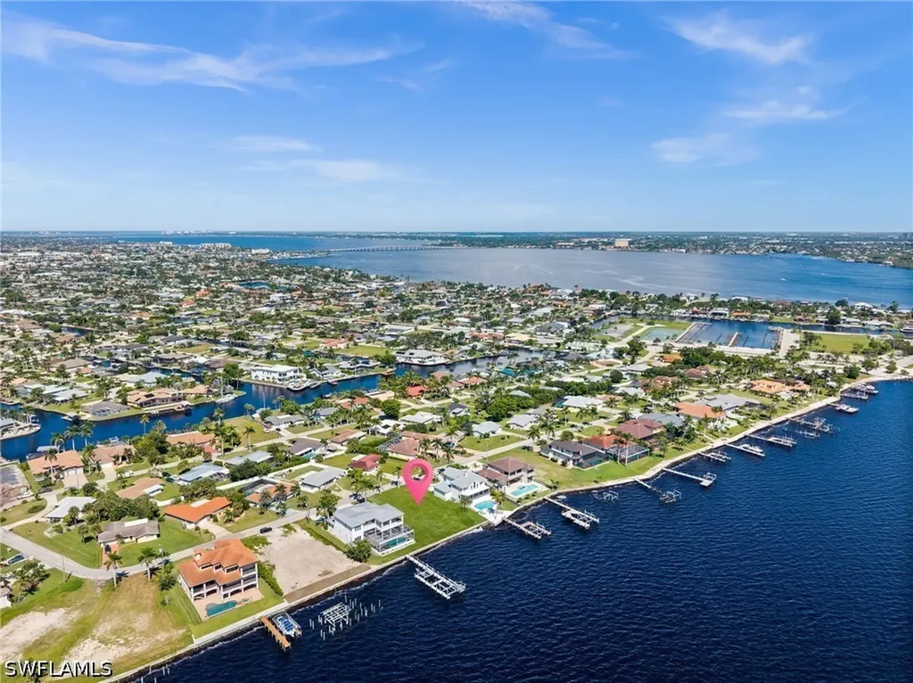 1020 Dolphin Drive Cape Coral FL 33904