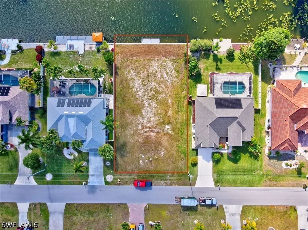 132 SE 24th Street Cape Coral FL 33990