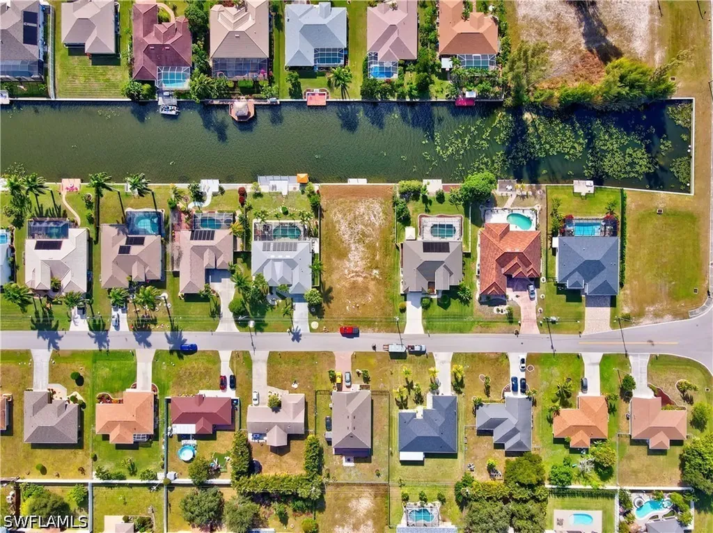 132 SE 24th Street Cape Coral FL 33990