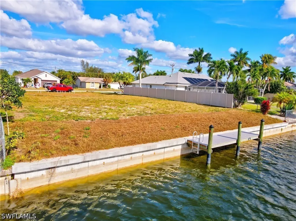 132 SE 24th Street Cape Coral FL 33990