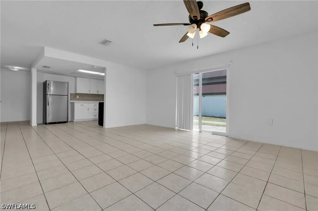 421/423 SE 24th Avenue Cape Coral FL 33990
