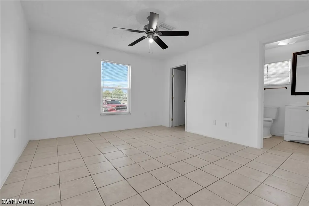 421/423 SE 24th Avenue Cape Coral FL 33990