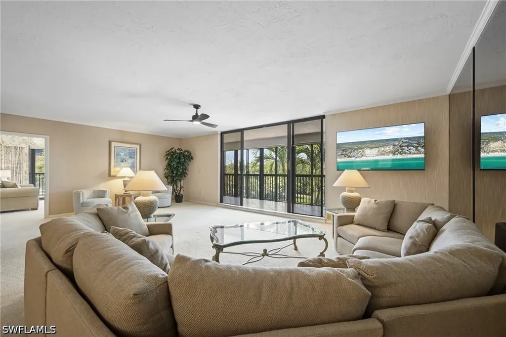 6075 Pelican Bay Boulevard Naples FL 34108