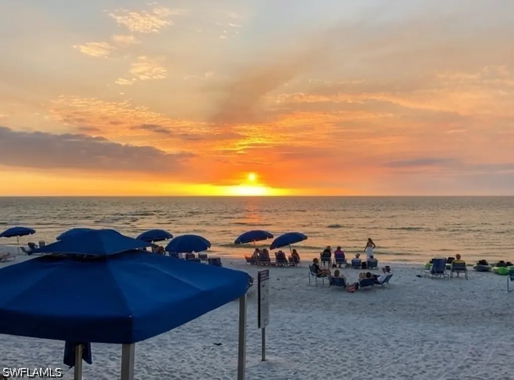 6075 Pelican Bay Boulevard Naples FL 34108