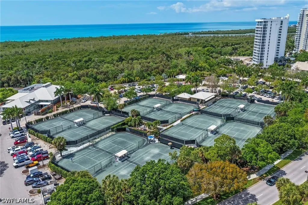 6075 Pelican Bay Boulevard Naples FL 34108