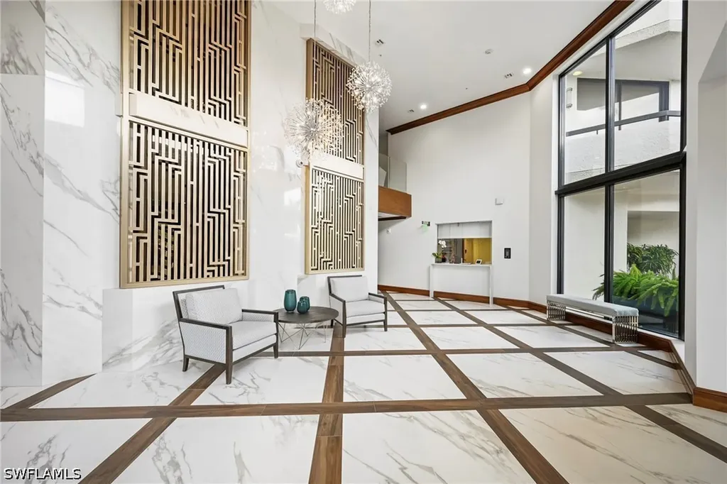 6075 Pelican Bay Boulevard Naples FL 34108