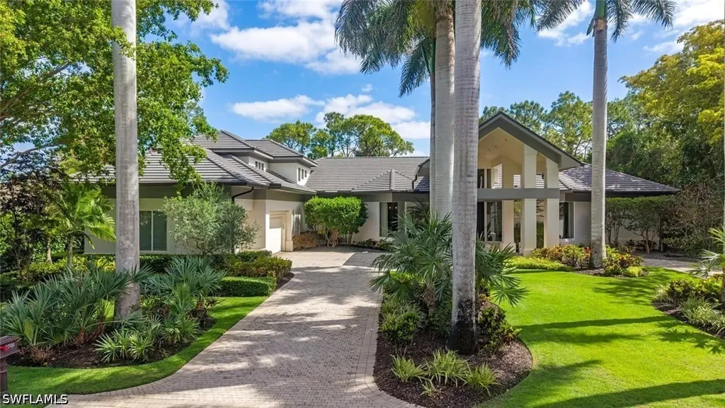2701 Buckthorn Way Naples FL 34105