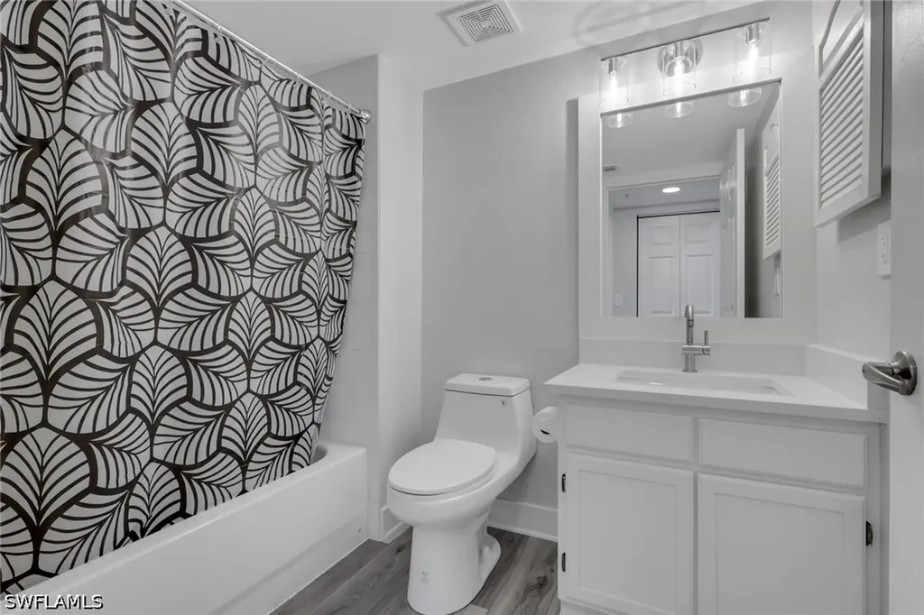 4625 Saint Croix Lane Naples FL 34109