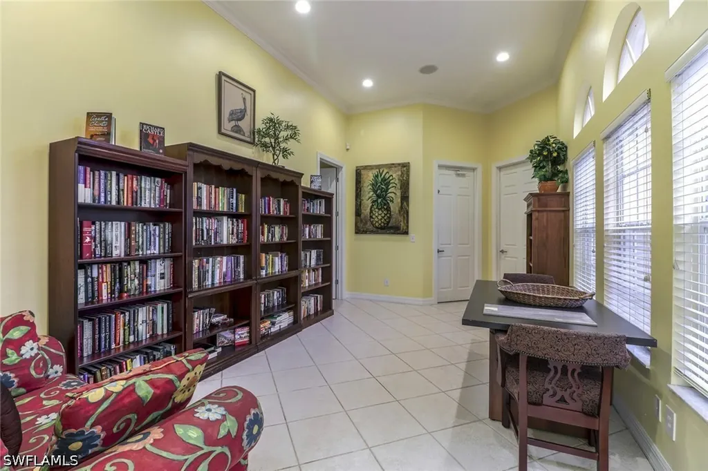 4625 Saint Croix Lane Naples FL 34109