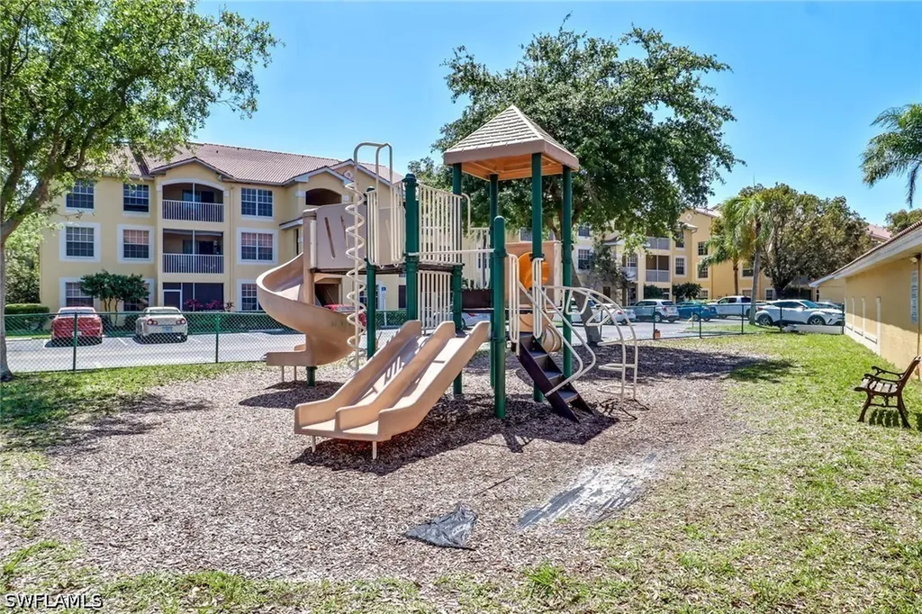 4625 Saint Croix Lane Naples FL 34109
