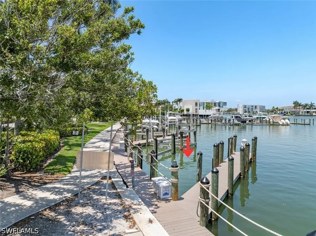 4090 Gulf Shore Boulevard N Naples FL 34103