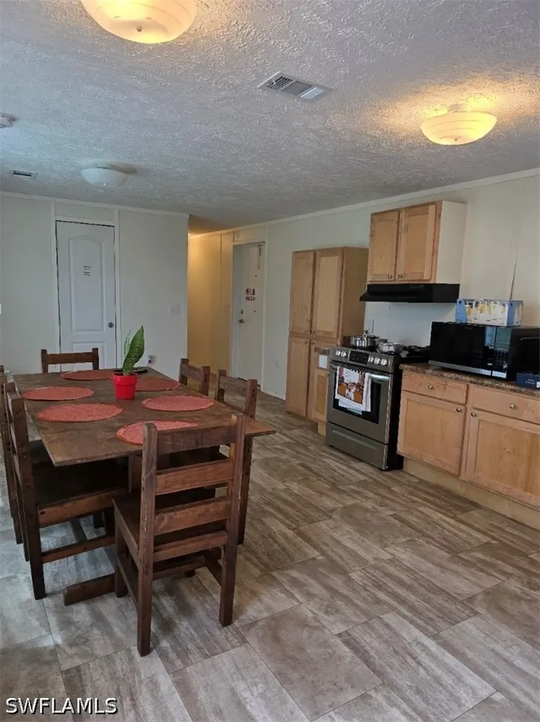 8385 Marx Drive North Fort Myers FL 33917