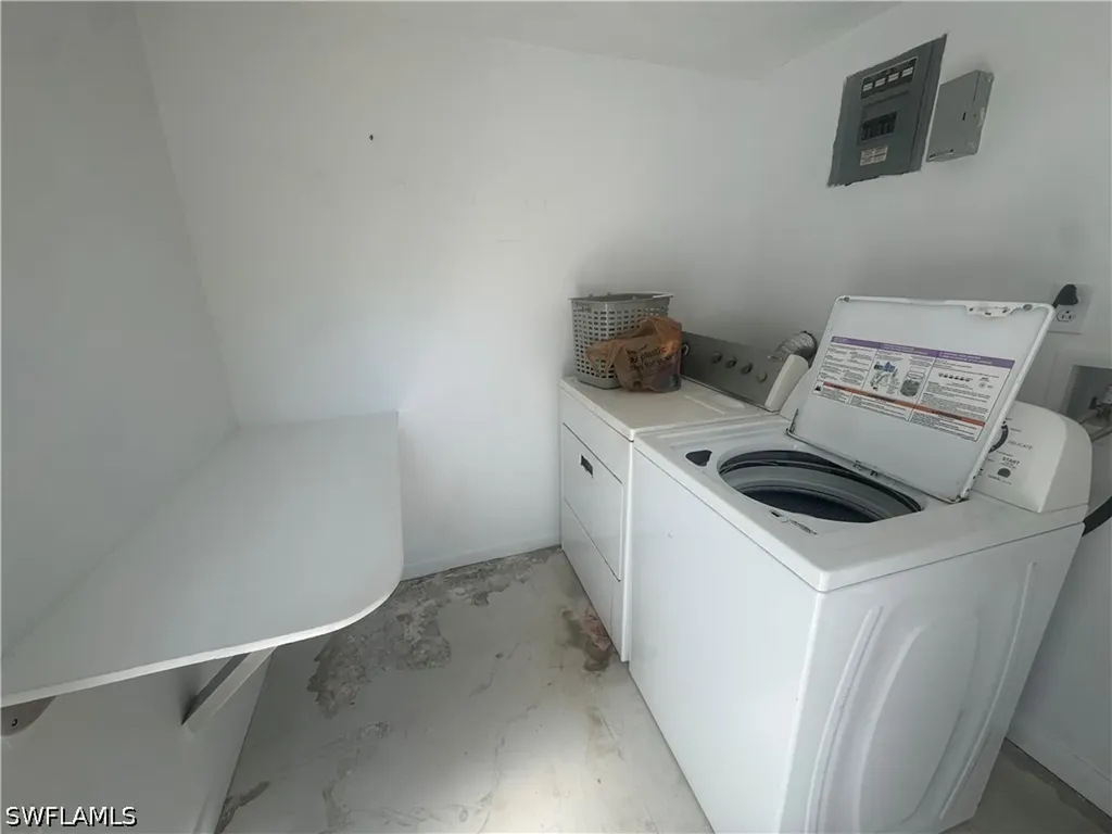 16901 Juanita Avenue Fort Myers FL 33908