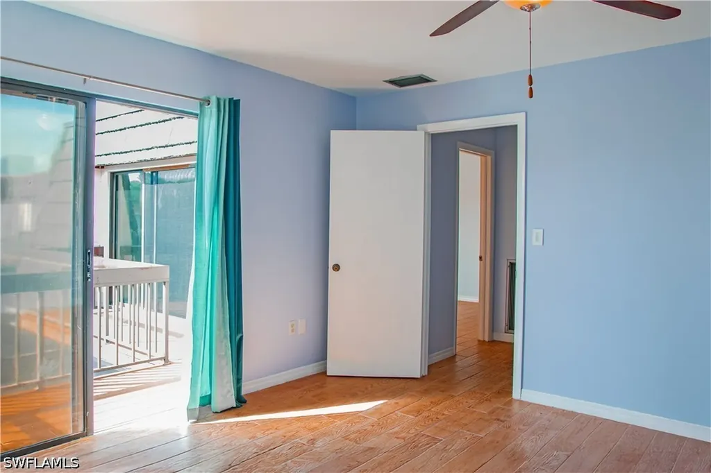 148 Lake Point Lane Naples FL 34112-7073