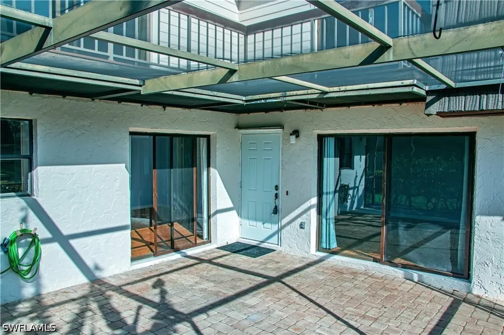 148 Lake Point Lane Naples FL 34112-7073