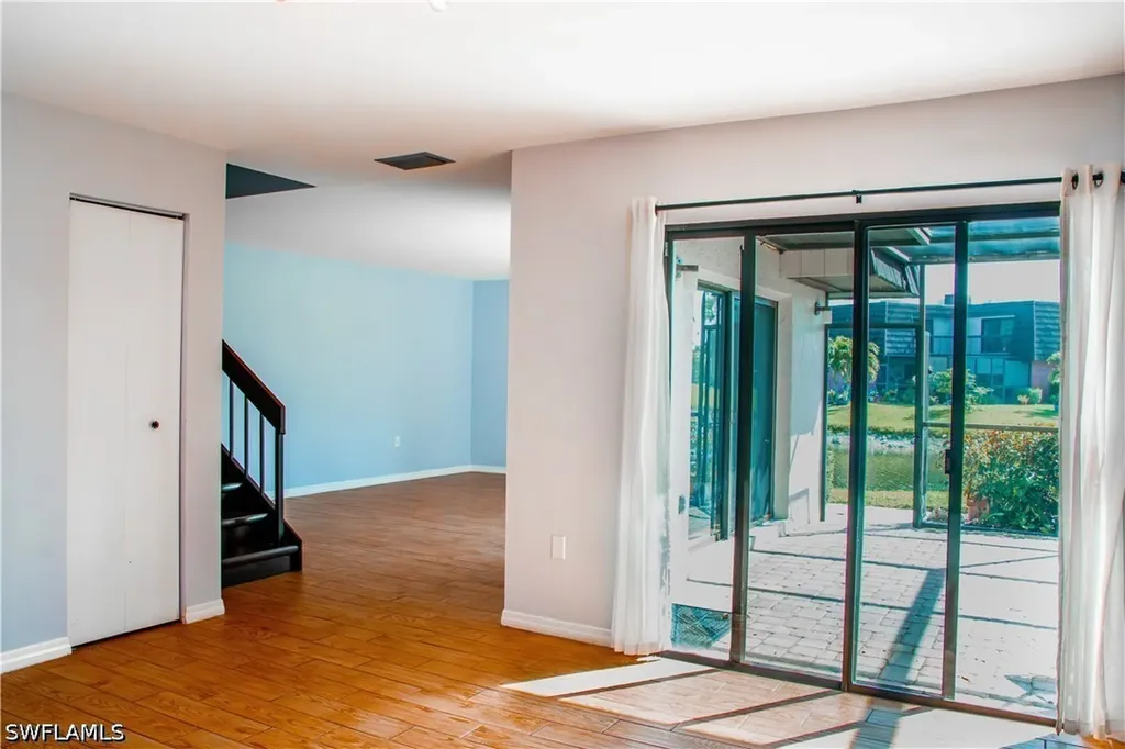 148 Lake Point Lane Naples FL 34112-7073