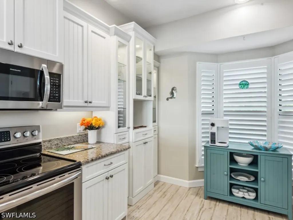 232 La Peninsula Boulevard Naples FL 34113