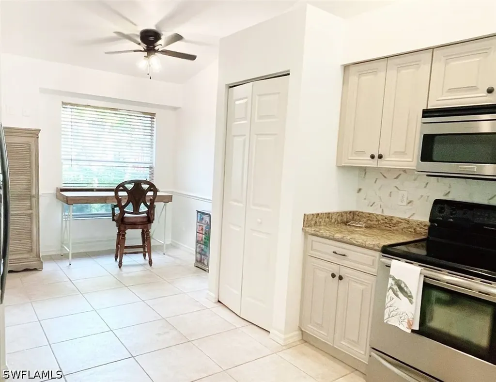 2037 W Crown Pointe Boulevard Naples FL 34112