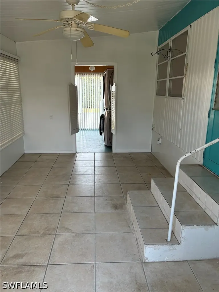 55 Moorhead Manor Naples FL 34112