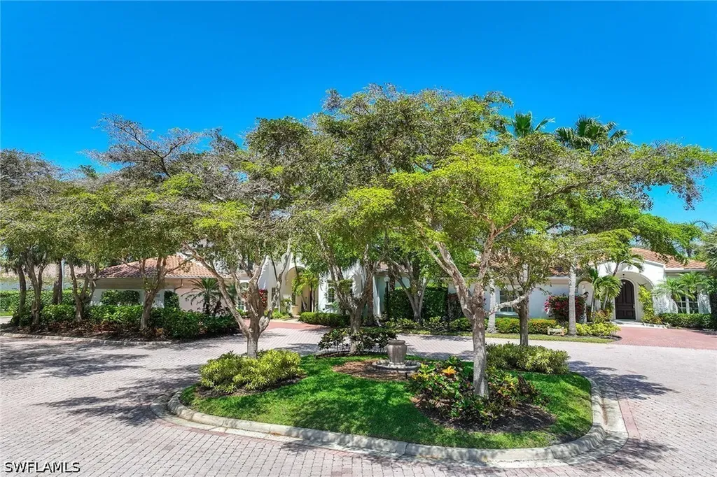 4661 Via Ravenna Estero FL 34134
