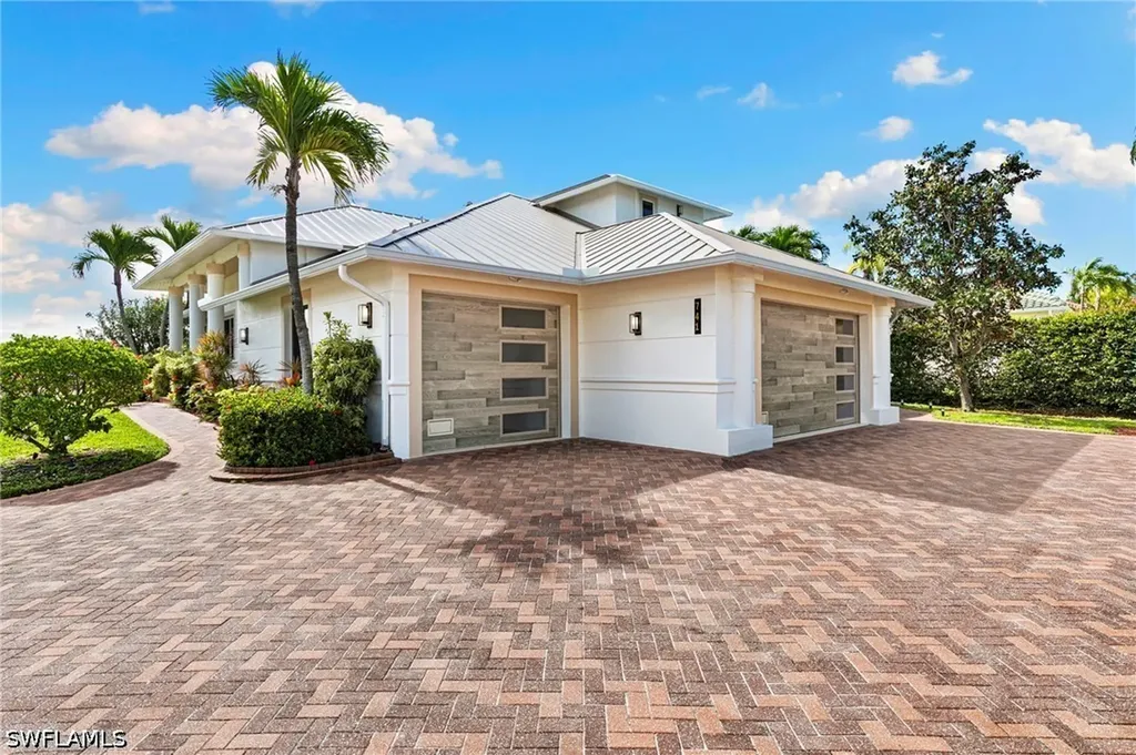 741 Holly Court Marco Island FL 34145