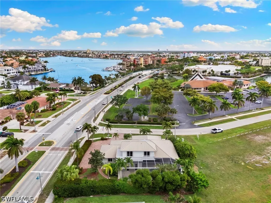 741 Holly Court Marco Island FL 34145