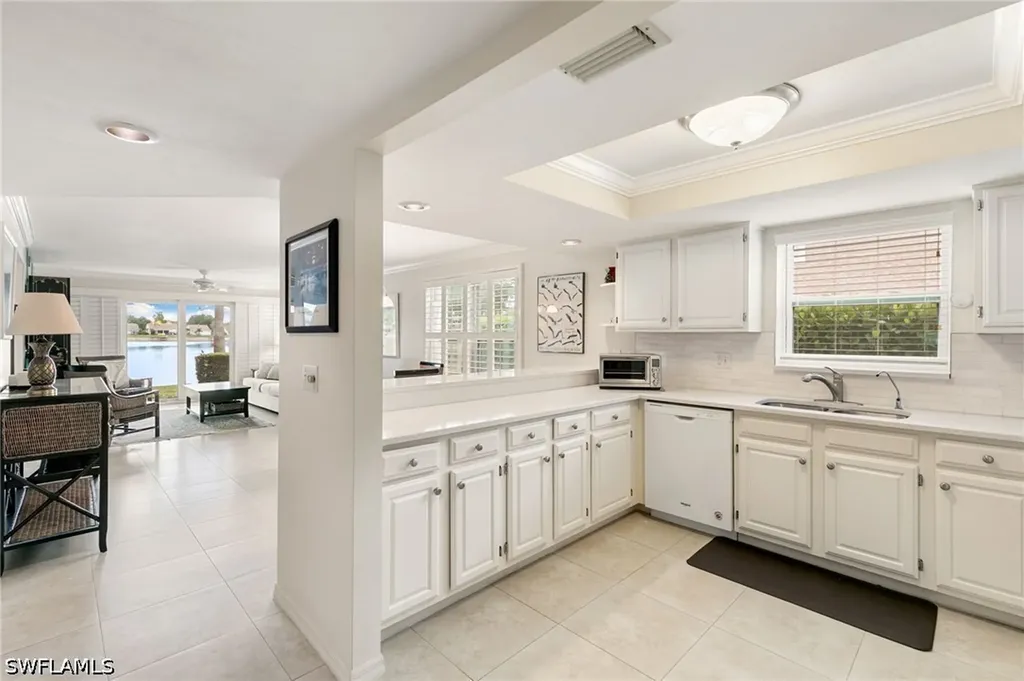 6770 Lone Oak Boulevard Naples FL 34109