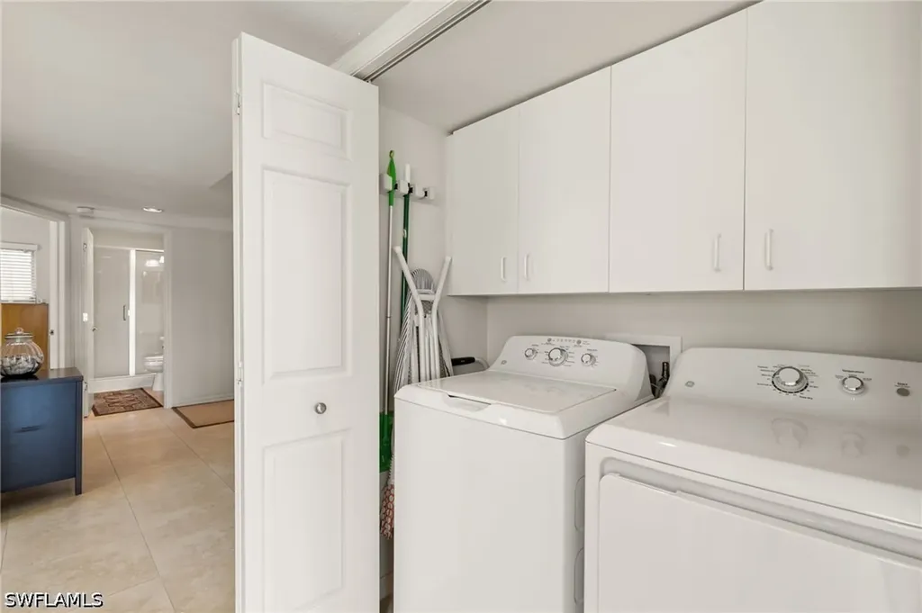 6770 Lone Oak Boulevard Naples FL 34109