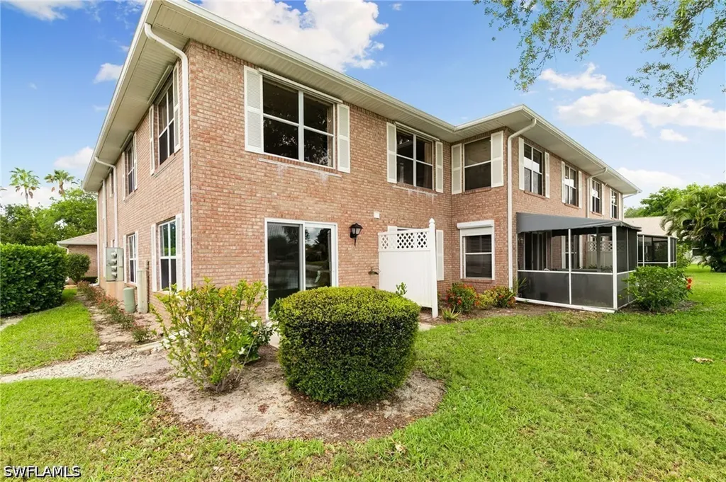 6770 Lone Oak Boulevard Naples FL 34109