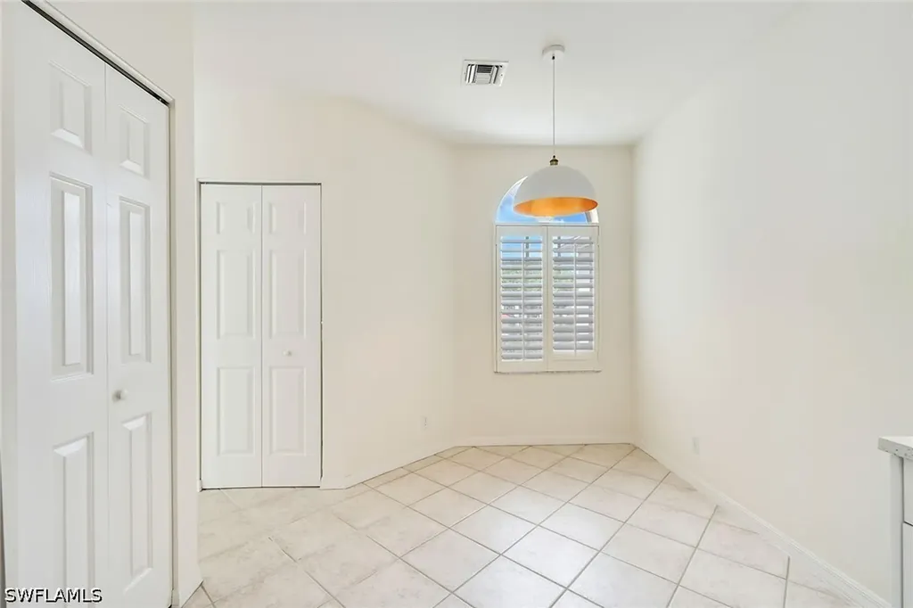 1580 Clermont Drive Naples FL 34109